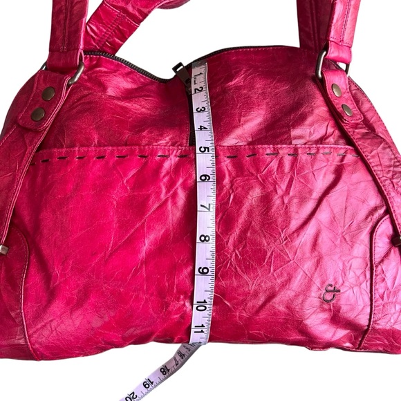 Matt & Nat - Crinkle Vegan Leather Shoulder Bag Raspberry Red - OS - Picture 15 of 16